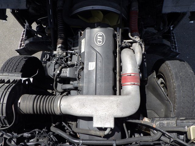 日産UD QKG-CD5ZA アルミウィング 10t超