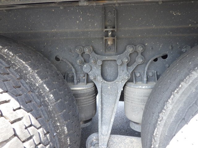 日産UD QKG-CD5ZA アルミウィング 10t超