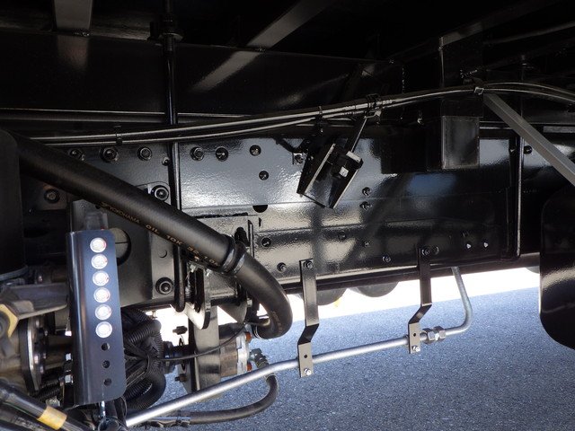三菱 2KG-FV70HZ クレーン４段 10t超