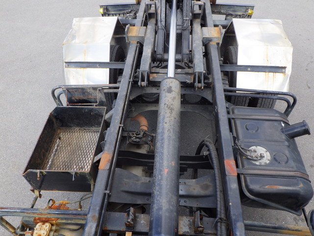 日産UD BDG-MK36C アームロール 4t標準