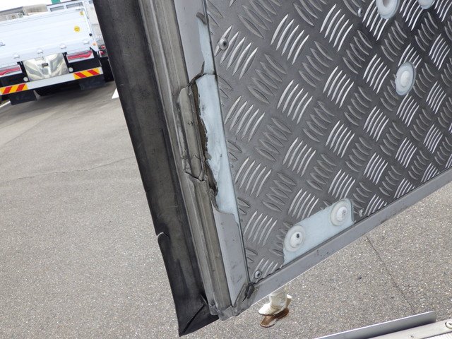 日野 2KG-FD2ABG 冷凍車 4t ワイド