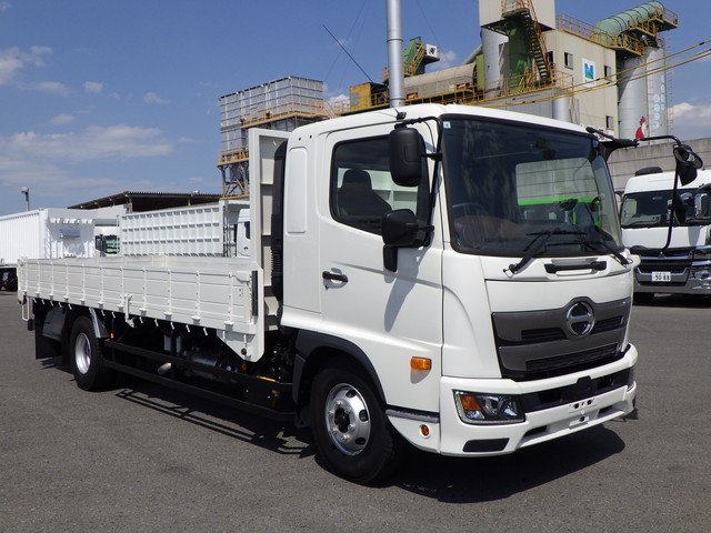 日野 2PG-FD2ABA 平ボディ 4t標準