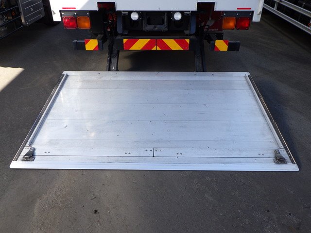 三菱 2KG-FK62FY アルミウィング 4t超10t未満 ワイド