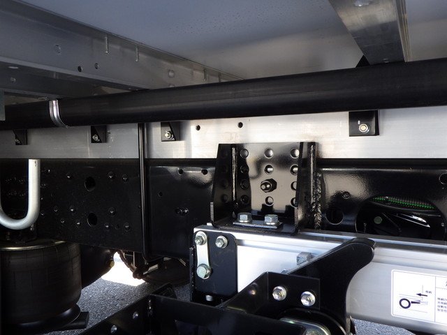 三菱 2KG-FK65F アルミウィング 4t ワイド