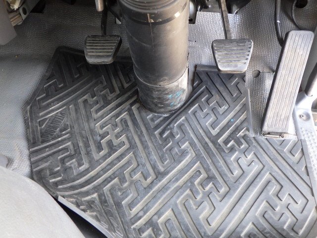 イスズ 2RG-NKR88AN アームロール 1t以上4t未満 標準