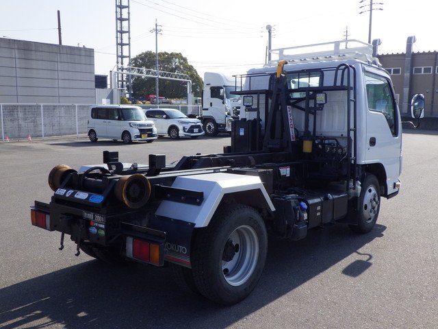 イスズ 2RG-NKR88AN アームロール 1t以上4t未満 標準