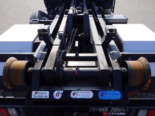 イスズ 2RG-NKR88AN アームロール 1t以上4t未満 標準