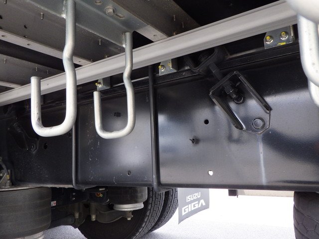 イスズ 2PG-CYL77C アルミウィング 10t超