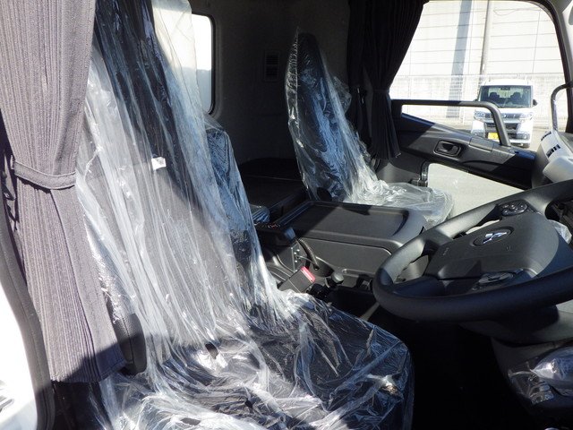 三菱 2KG-FK65F アルミウィング 4t ワイド