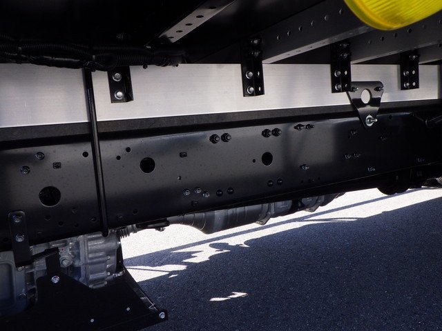 三菱 2KG-FK65F アルミウィング 4t ワイド