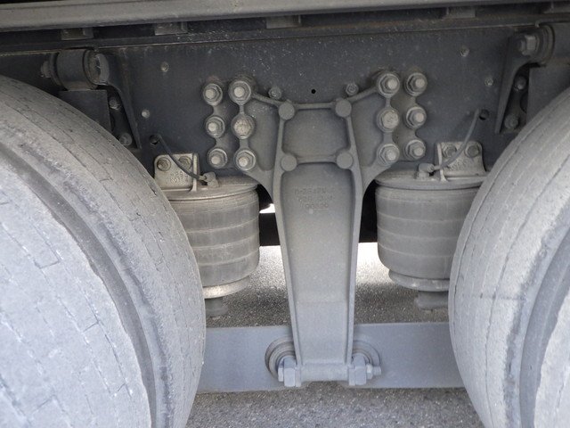 イスズ 2PG-CYJ77C アルミウィング 10t超