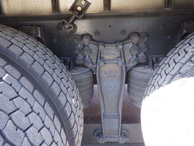 イスズ QPG-CYL77BA 冷凍車 10t超
