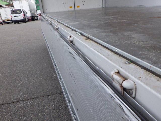 三菱 2KG-FK62F アルミウィング 4t ワイド