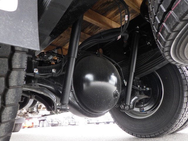 日野 2KG-FE2ACA クレーン４段 4t超10t未満 標準