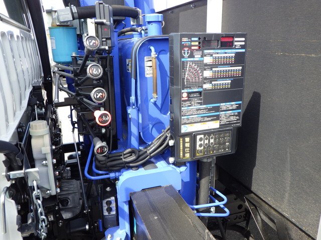 三菱 2KG-FK62FZ セルフ４段 4t超10t未満 ワイド