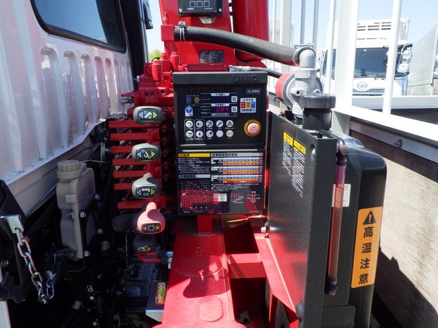 三菱 2KG-FK62FZ クレーン４段 4t超10t未満 ワイド