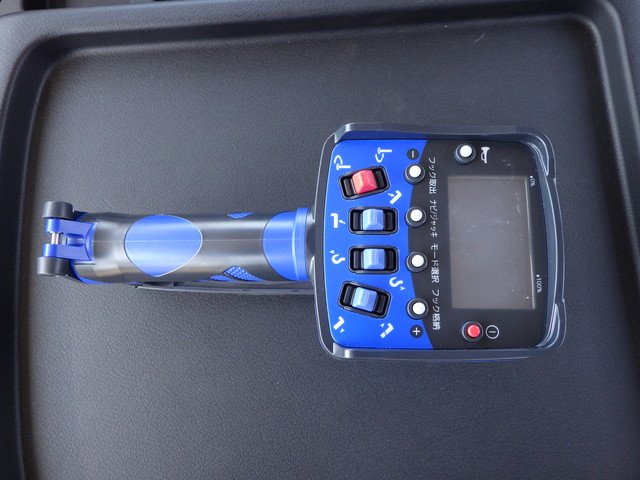 三菱 2KG-FK62FZ クレーン４段 4t超10t未満 ワイド