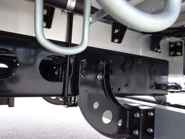三菱 2KG-FK65F アルミウィング 4t ワイド