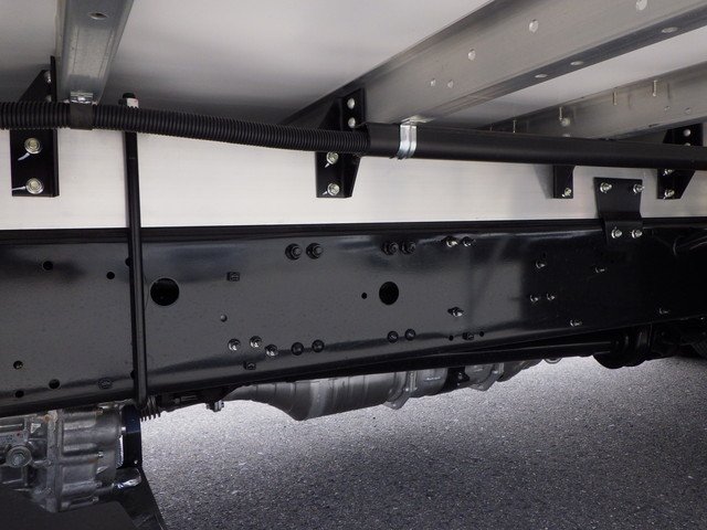 三菱 2KG-FK65F アルミウィング 4t ワイド